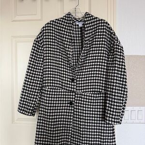 Old Navy Black and White Houndstooth Jacket